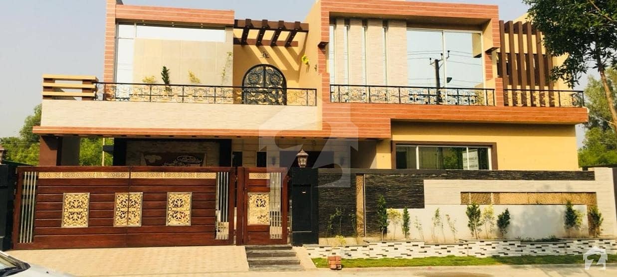 ماڈل ٹاؤن ۔ بلاک کے ماڈل ٹاؤن لاہور میں 6 کمروں کا 1 کنال مکان 8 کروڑ میں برائے فروخت۔