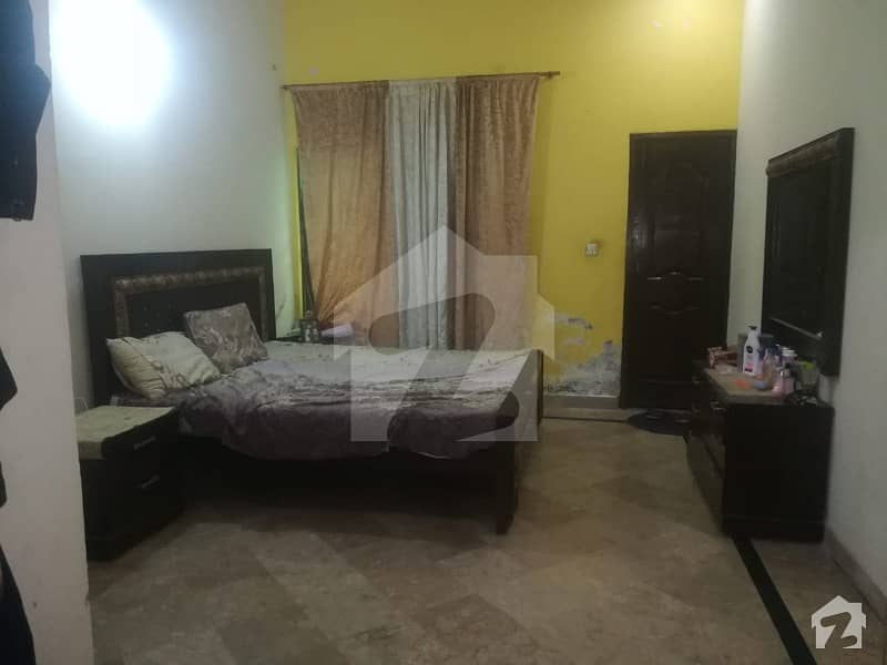 10 Marla Lower Portion For Rent In Tariq Garden Lahore