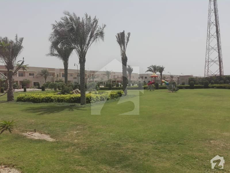 Hot Location Plot For Sale In Bahria Town Karachi