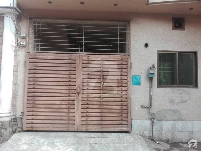 Lower Portion Available For Rent Lower Portion Available For Rent