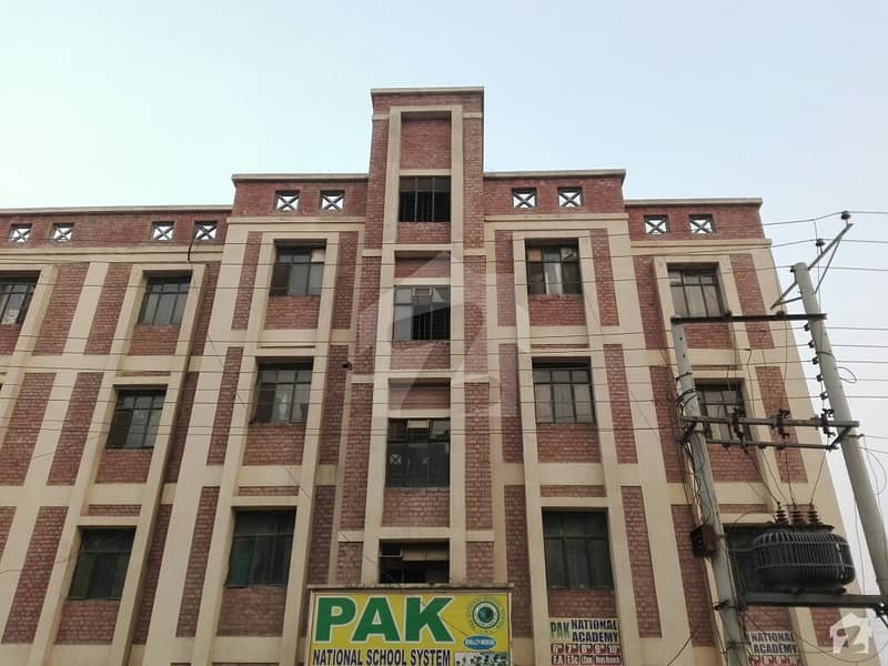 لیبر کالونی لاہور میں 2 کمروں کا 3 مرلہ فلیٹ 15 لاکھ میں برائے فروخت۔