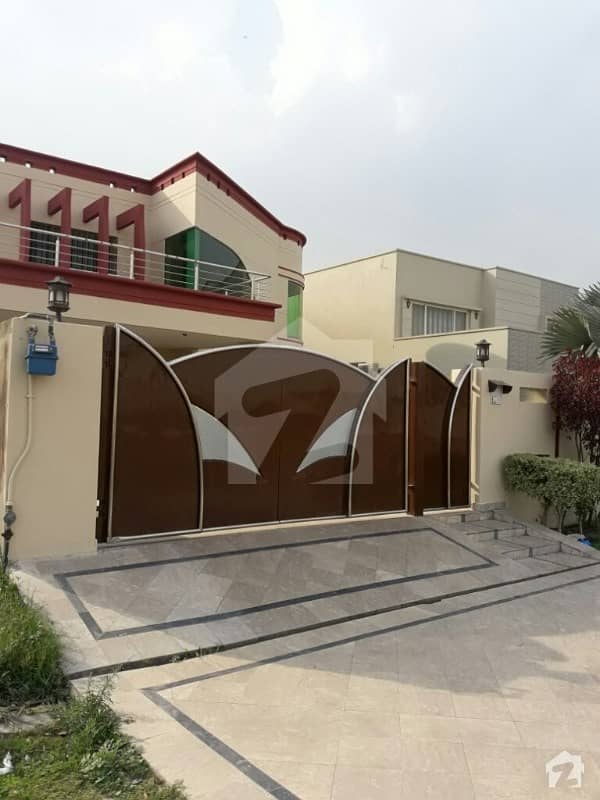 Fabulous Bungalow For Rent Near Sports Complex, Dha Phase 5
