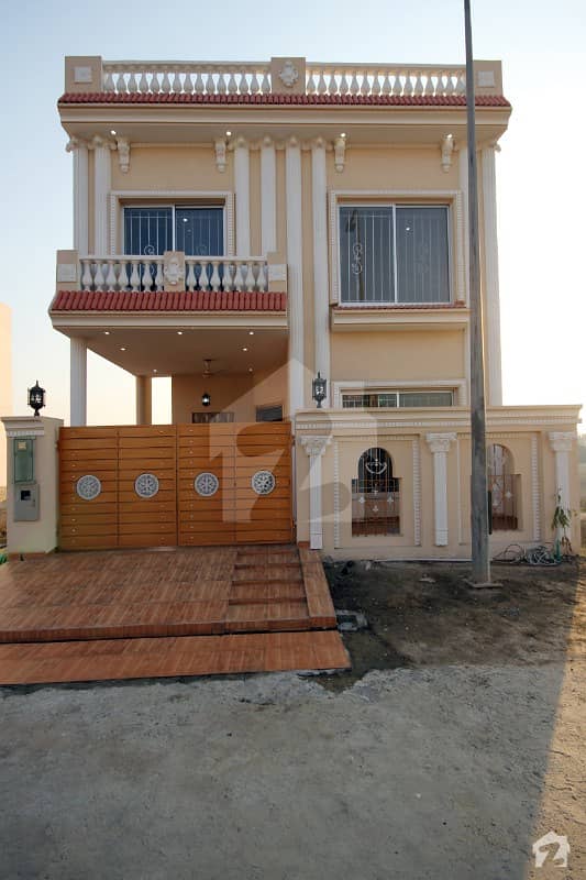 5 Marla Marvelous Bungalow Dha 9 Town Lahore