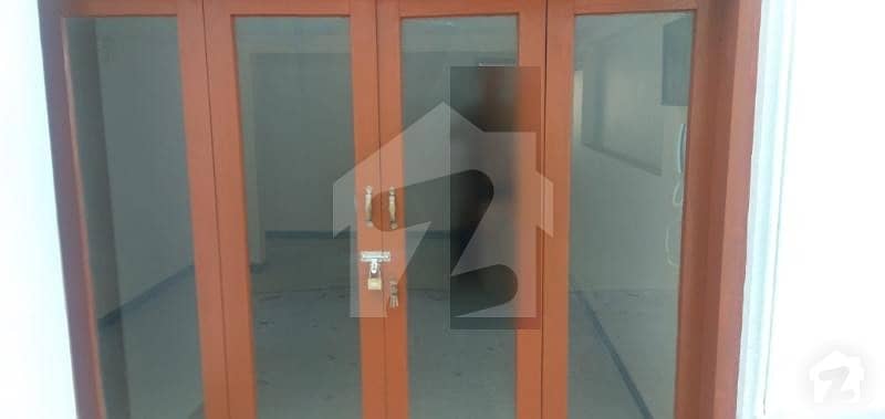 Dha  Phase V  5 Ground Floor Portion For Rent