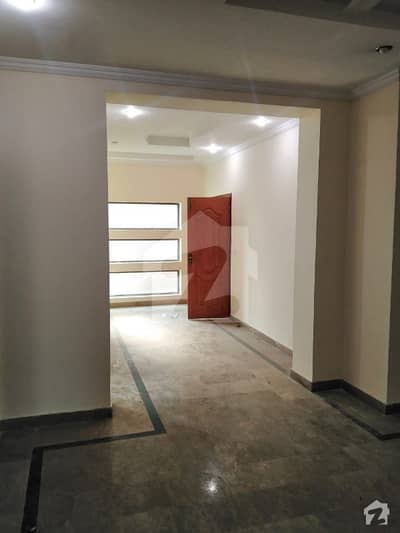 4 Bed Room Flat For Rent In Zaraj Housing Scheme