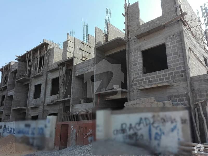 گلستانِِ جوہر ۔ بلاک 11 گلستانِ جوہر کراچی میں 3 کمروں کا 8 مرلہ فلیٹ 90 لاکھ میں برائے فروخت۔
