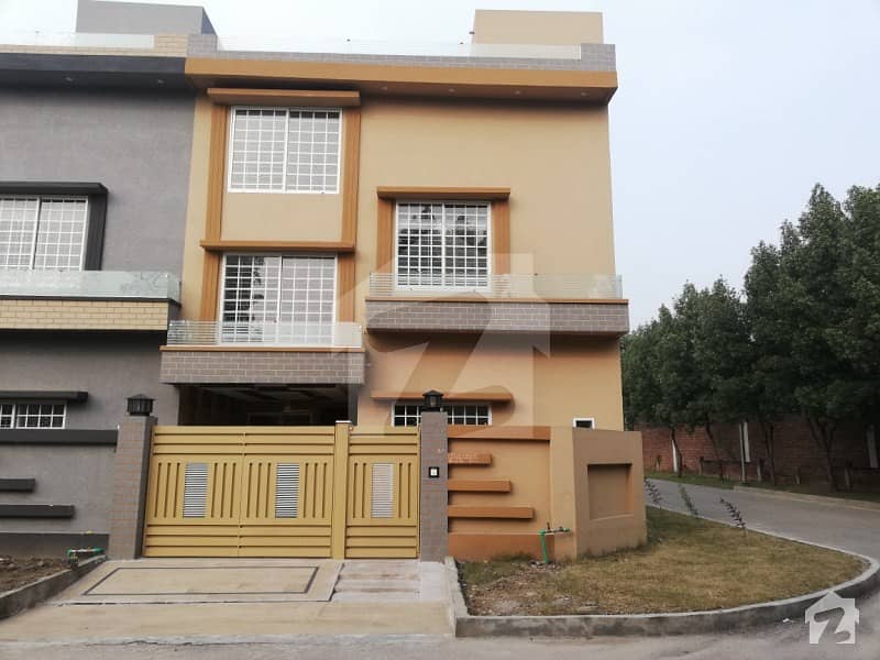 6.5 Brand New House is available for sale in Citi Housing, Phase 2 Extension Gujranwala