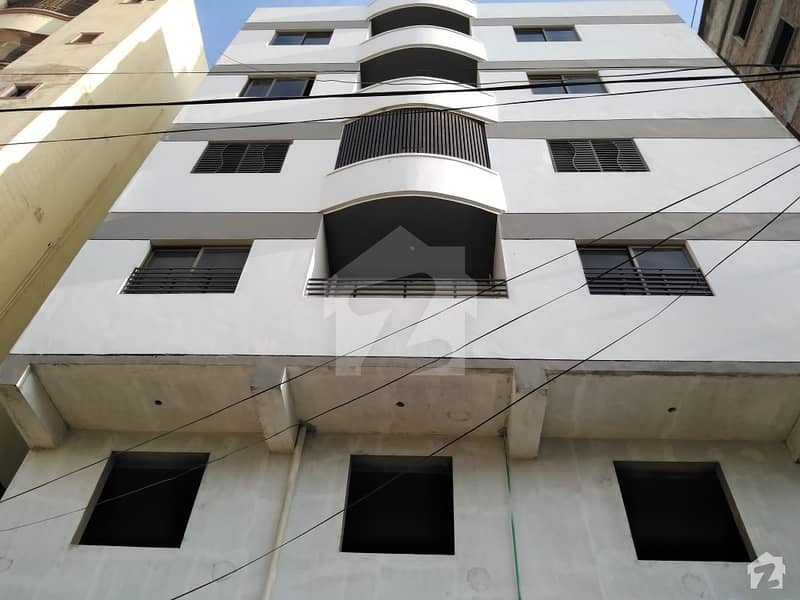 Flat Is Available For Sale In Naseem Nagar Road