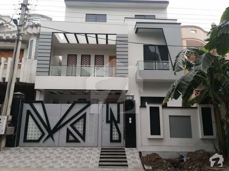 10 Marla Brand New House Is Available For Sale In Wapda Town Block B2 Gujranwala