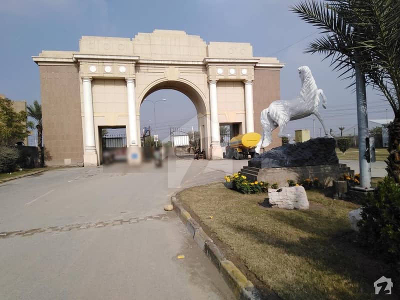 Plot Available For Sale In Riaz Ul Jannah