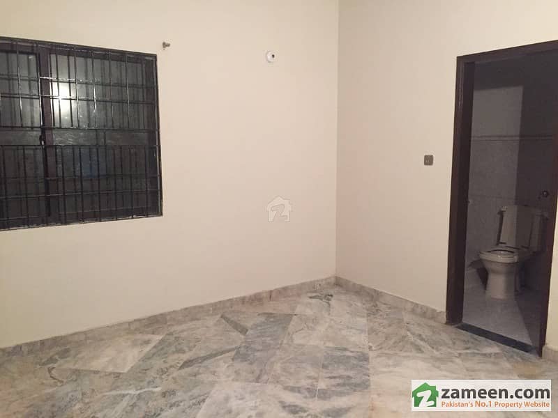 200 Sq Yd Single Story Bungalow In Sindh Baloch Society Block 12 Gulistan E Johar Karachi For Sale