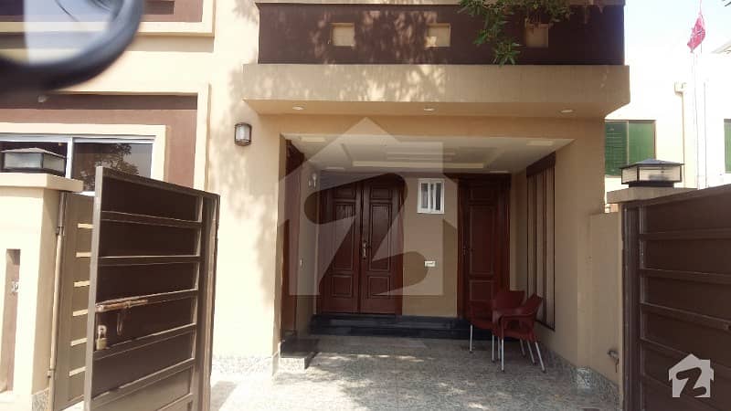 5 Marla Brand New House For Rent In Bb Block Of Bahria Town Lahore