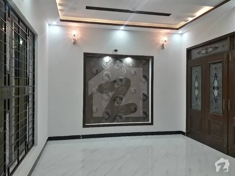 10 Marla Lower Portion For Rent In Bahria Town Lahore