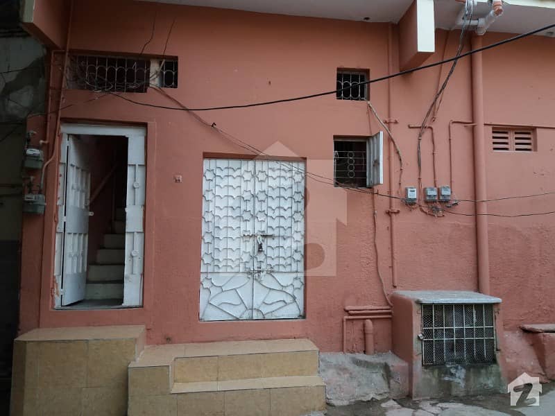 پی آئی بی کالونی کراچی میں 6 کمروں کا 3 مرلہ مکان 78 لاکھ میں برائے فروخت۔