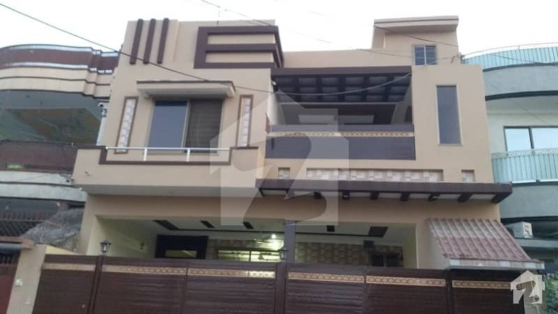 Hayatabad Phase 6-F9 5 Marla House For Sale
