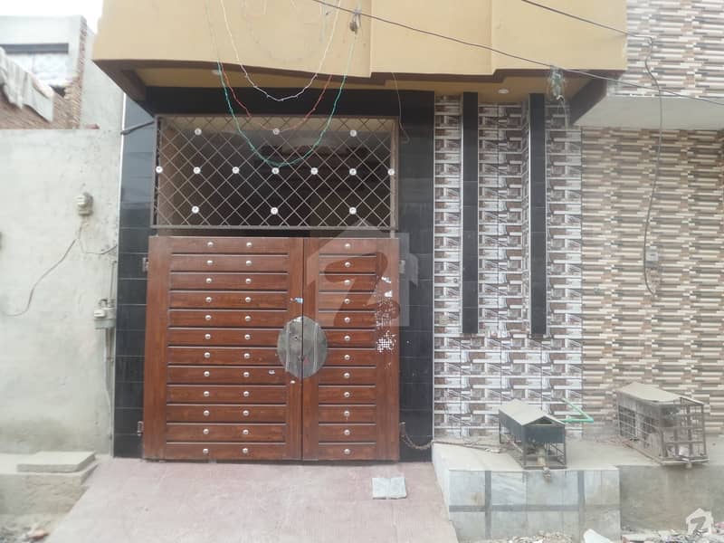 Here Is A Good Opportunity To Live In A Well-Built House At Rabbani Colony Satiana Road