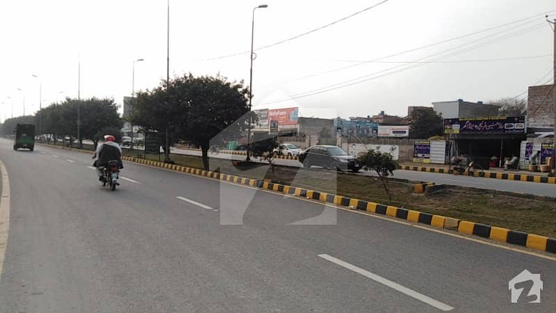 جوہر ٹاؤن لاہور میں 4 مرلہ رہائشی پلاٹ 46 لاکھ میں برائے فروخت۔