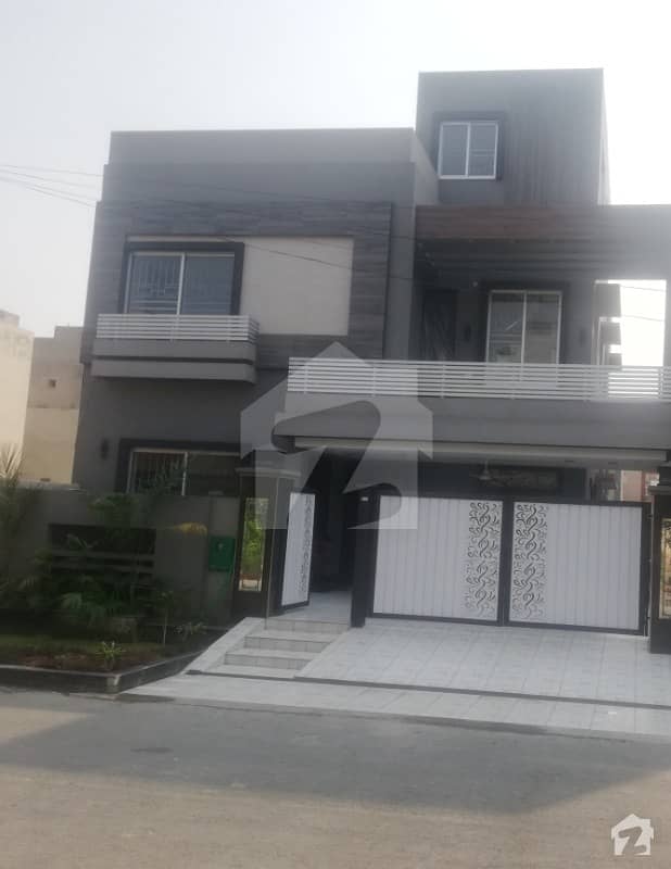 10 Marla Brand New House For Rent In Tulip Block Sector C Bahria Town Lahore