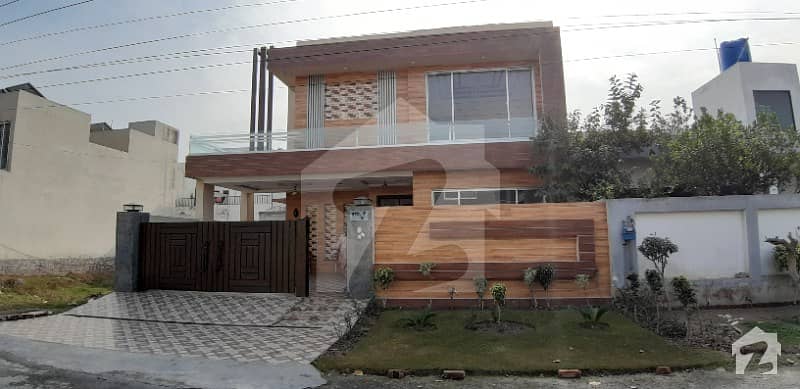 10 Marla Brand New Bungalow For Sale