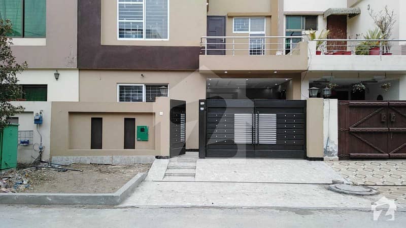 14BB 5 Marla Brand New House For Sale In BB Block Of Bahria Town Lahore