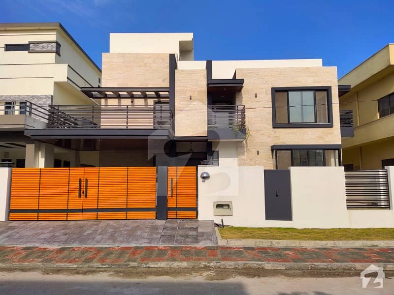 New 1 Kanal Good Quality Designer House New 1 Kanal Good Quality Designer House