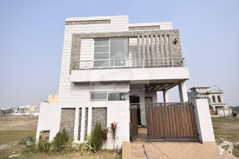 Legends Offers 5 Marla Brand New Luxury Owner Build House Available For Sale In DHA 9 Town