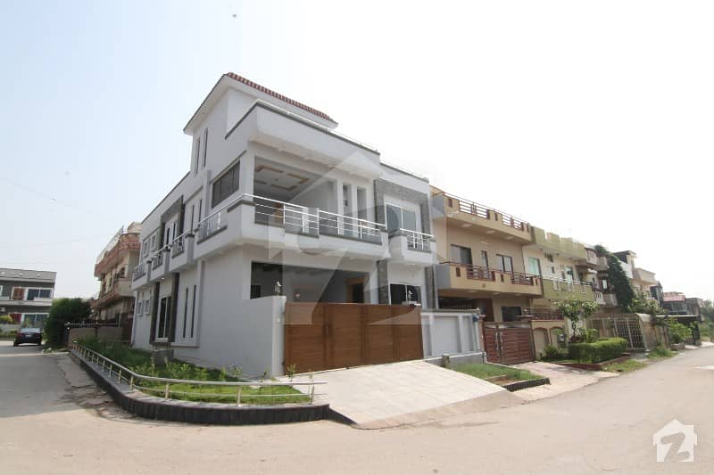 Brandnew 30x60 Corner House for Sale in G13 Islamabad