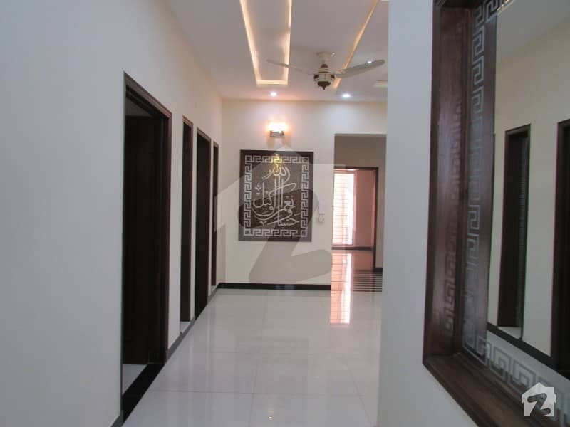 12 Marla Upper Portion Fully Furnished Availble For Rent In Johar TownBlock G1
