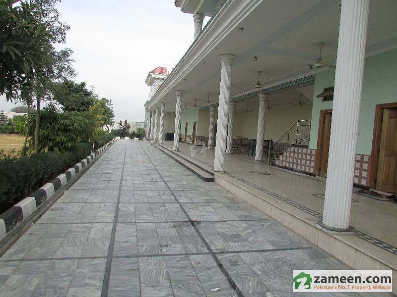 15 Kanal Beautiful Farm House For Sale In Tarnol - Close To Fatheh Jhang Interchange