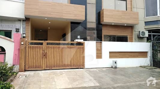 Beautiful House Is Available For Sale Beautiful House Is Available For Sale