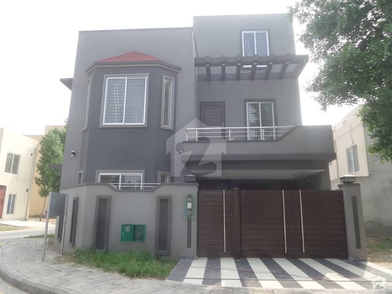 House For Sale In Bahria Nasheman