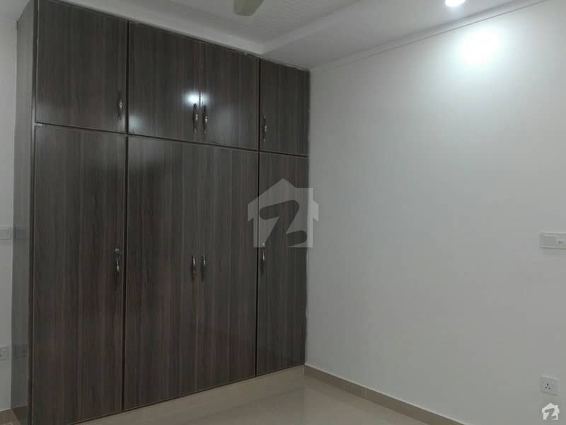 Well-Built House Available In Good Location Well-Built House Available In Good Location