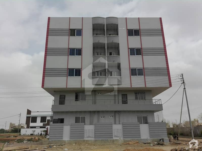 زینت آباد سکیم 33 کراچی میں 2 کمروں کا 4 مرلہ فلیٹ 60 لاکھ میں برائے فروخت۔