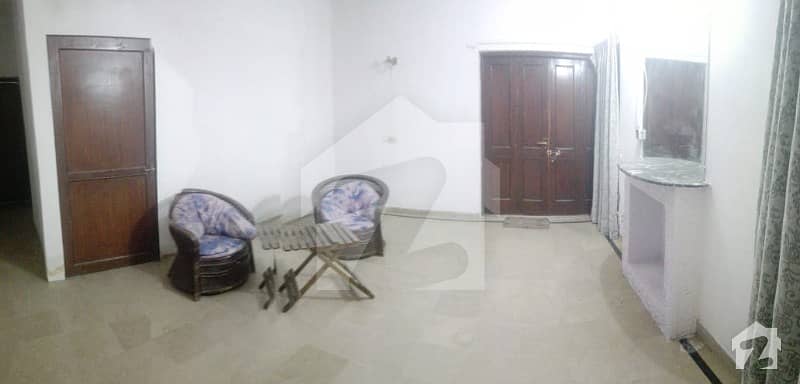 Dubai Group Offers Marvelous Furnished Room For Rent In A Heart Of Dha Phase 3 Block X For Executive Client