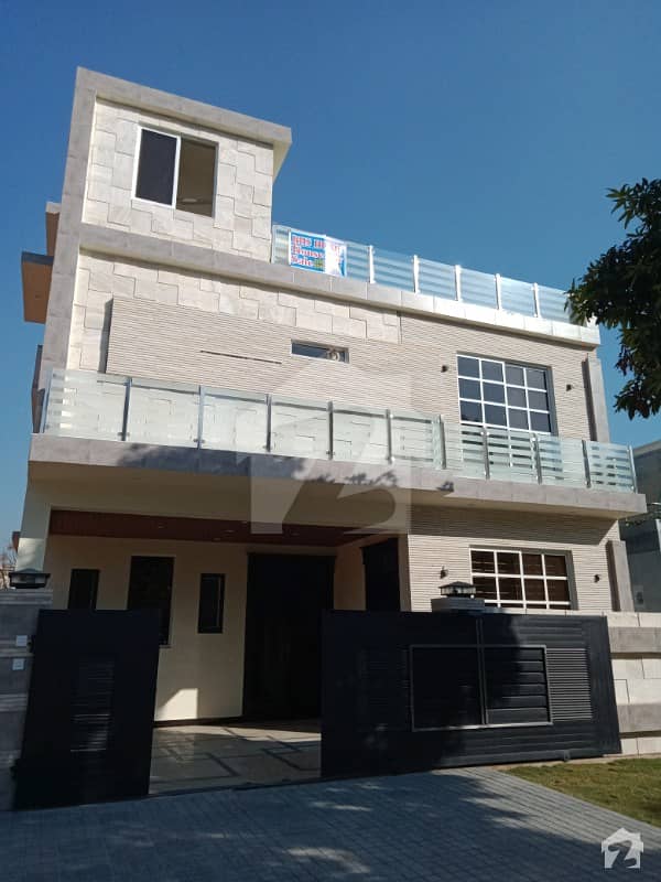 G111   House Is Available For Sale