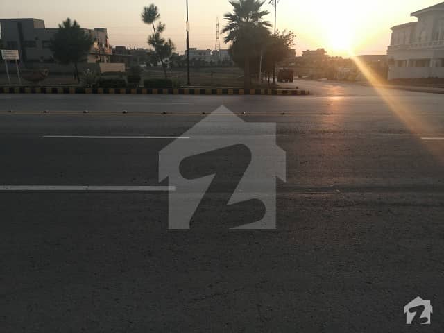 10 Marla Corner Residential Plot For Sale In Bahria Enclave Islamabad On Reasonable Price