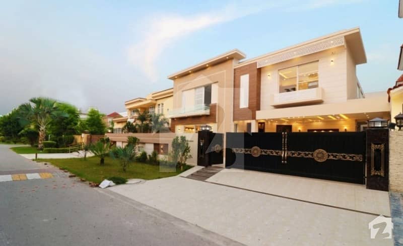 Brand New 1 Kanal Stylish With Basement Bungalow For Sale In Phase 5 Block J Dha Lahore