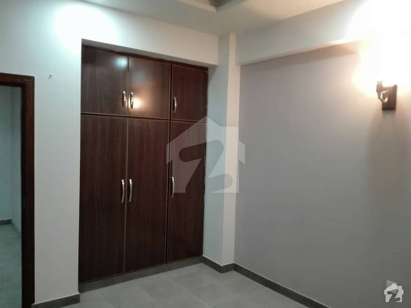 Flat Is Available For Sale In Khudadad Heights