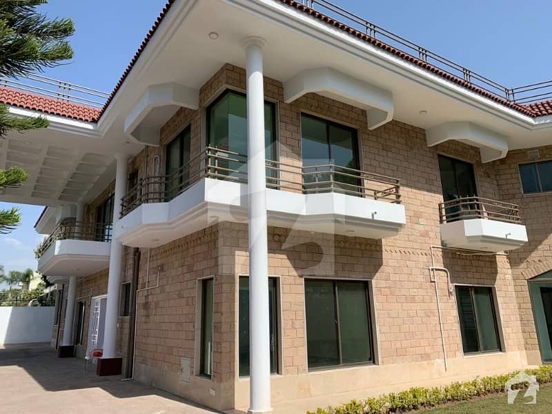 Corner House On Parveen Shakir Road In F72 Corner House On Parveen Shakir Road In F72