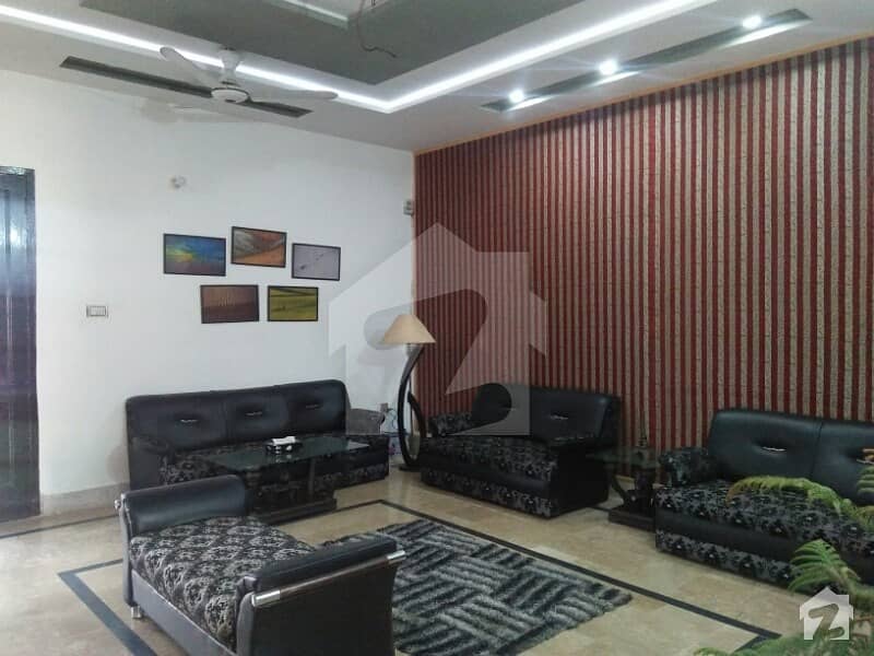 چناب گارڈنز فیصل آباد میں 2 کمروں کا 10 مرلہ مکان 20 ہزار میں کرایہ پر دستیاب ہے۔
