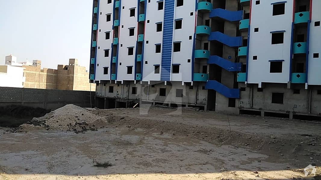 570 Feet 4th Floor Flat For Sale In Harmain Tower Hala Naka Bypass Hyderabad