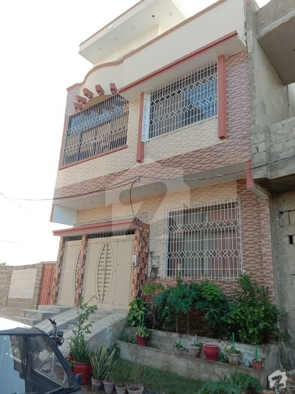 گلستانِِ جوہر ۔ بلاک 11 گلستانِ جوہر کراچی میں 3 کمروں کا 5 مرلہ مکان 2 کروڑ میں برائے فروخت۔