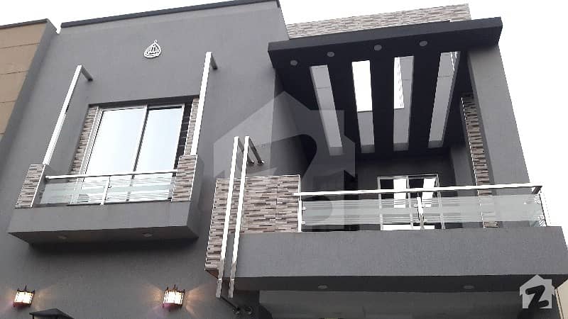Classic 5 Marla  Brand New House For Rent In Bahria Town Lahore