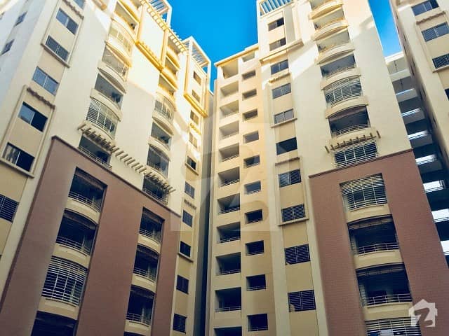 3 Bed Flat Available For Sale In  Gulshan-e-Iqbal - Block 1
