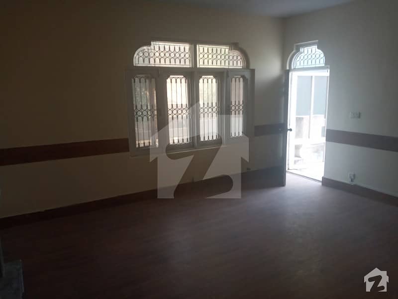 300 Sq Yd Beautiful Anexy For Rent In F-10 Islamabad