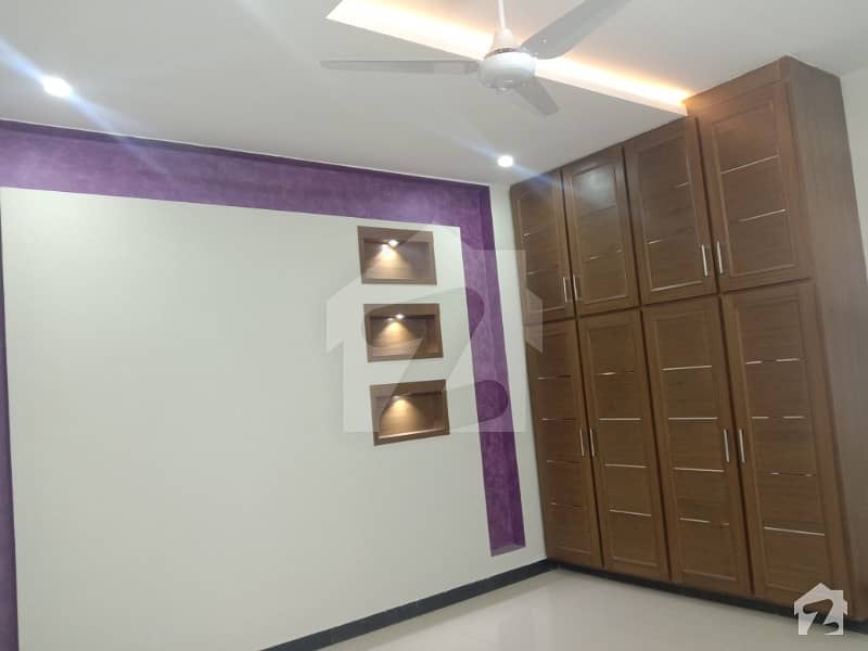 40*70 Upper Portion Is Available For Rent in Media Town