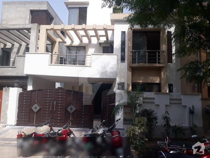 7 MARLA HOUSE FOR RENT IN SECTOR B BAHRIA TOWN