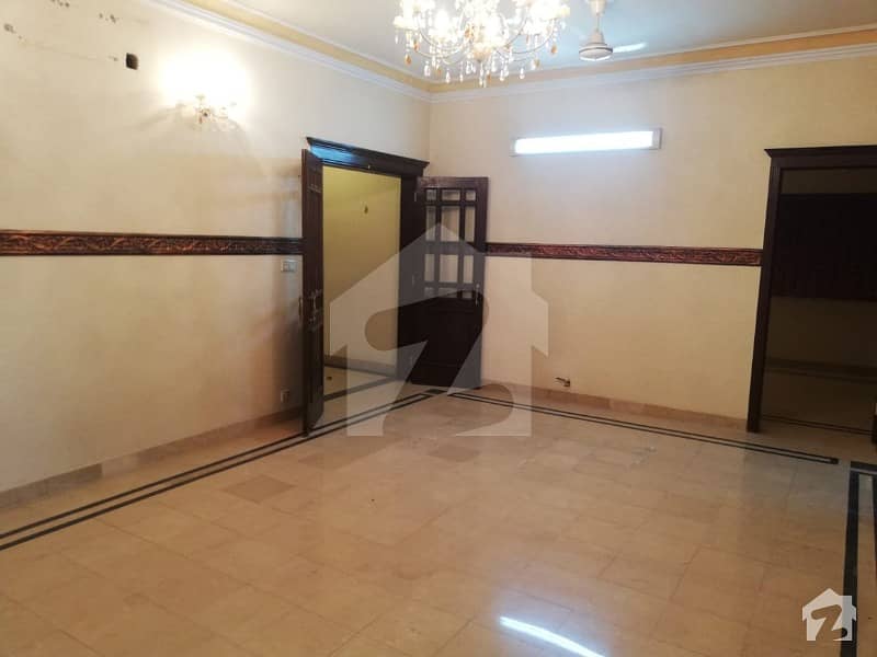 F-11 Markaz Luxury 3 Bed Room Apartment For Sale