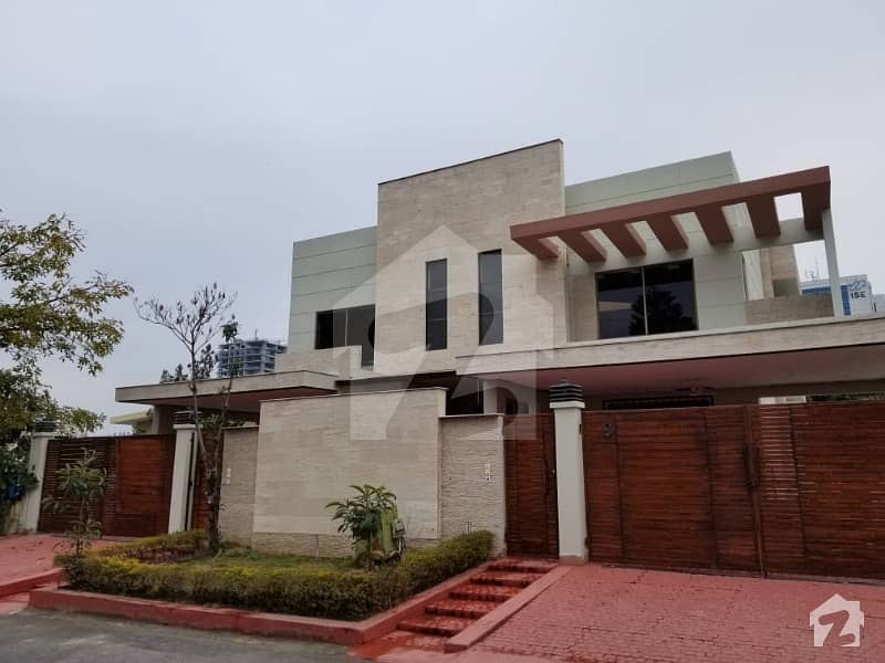 BRAND NEW HOUSE FOR RENT IN F7