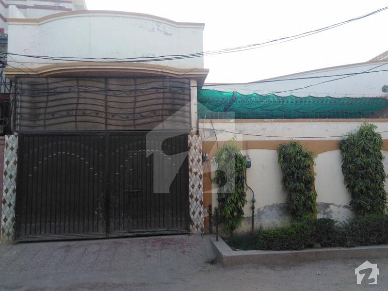 Old Construction Single Storey House Is Available For Sale